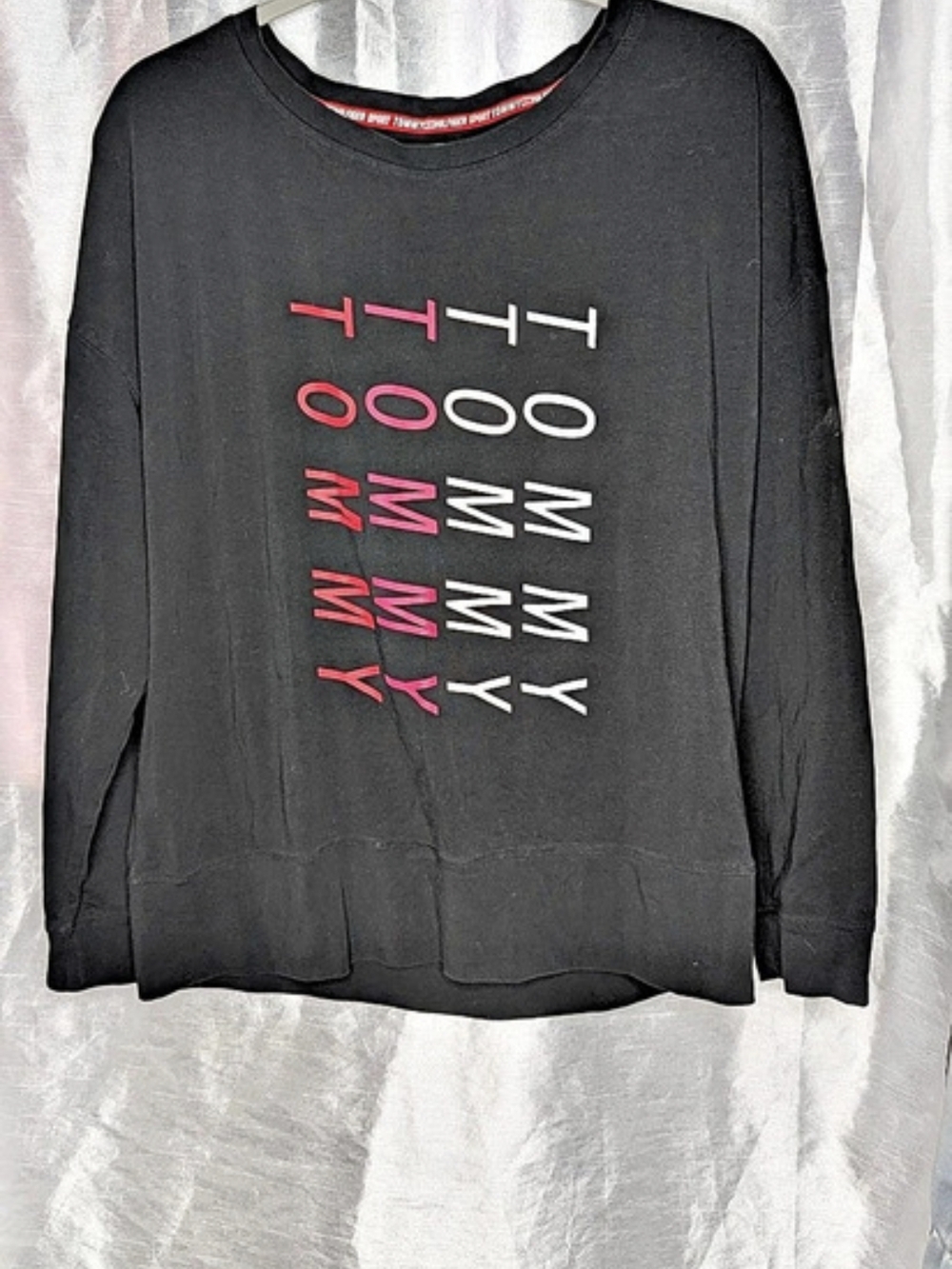 Tommy Hilfiger Sport Women's XL Black Long Sleeve Crewneck Logo Tee